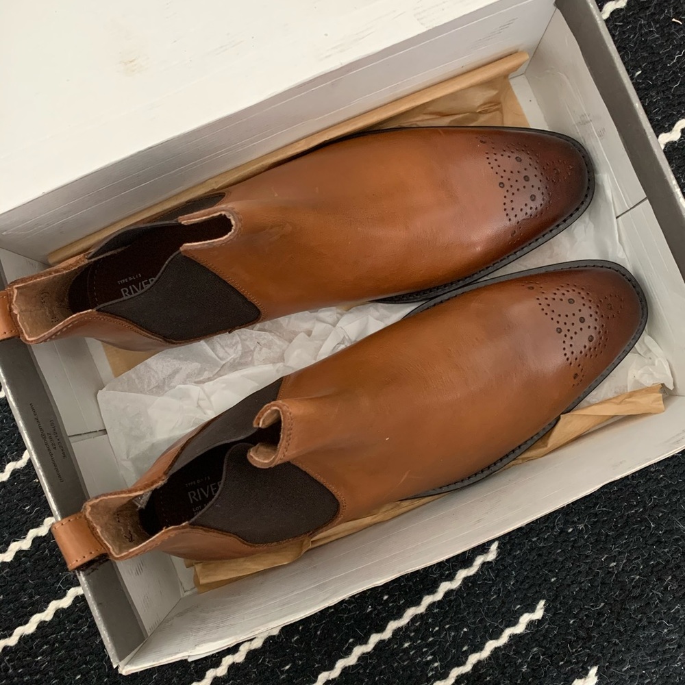 RIVER ISLAND MENS CHELSEA BOOTS